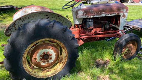 antique tractor restoration